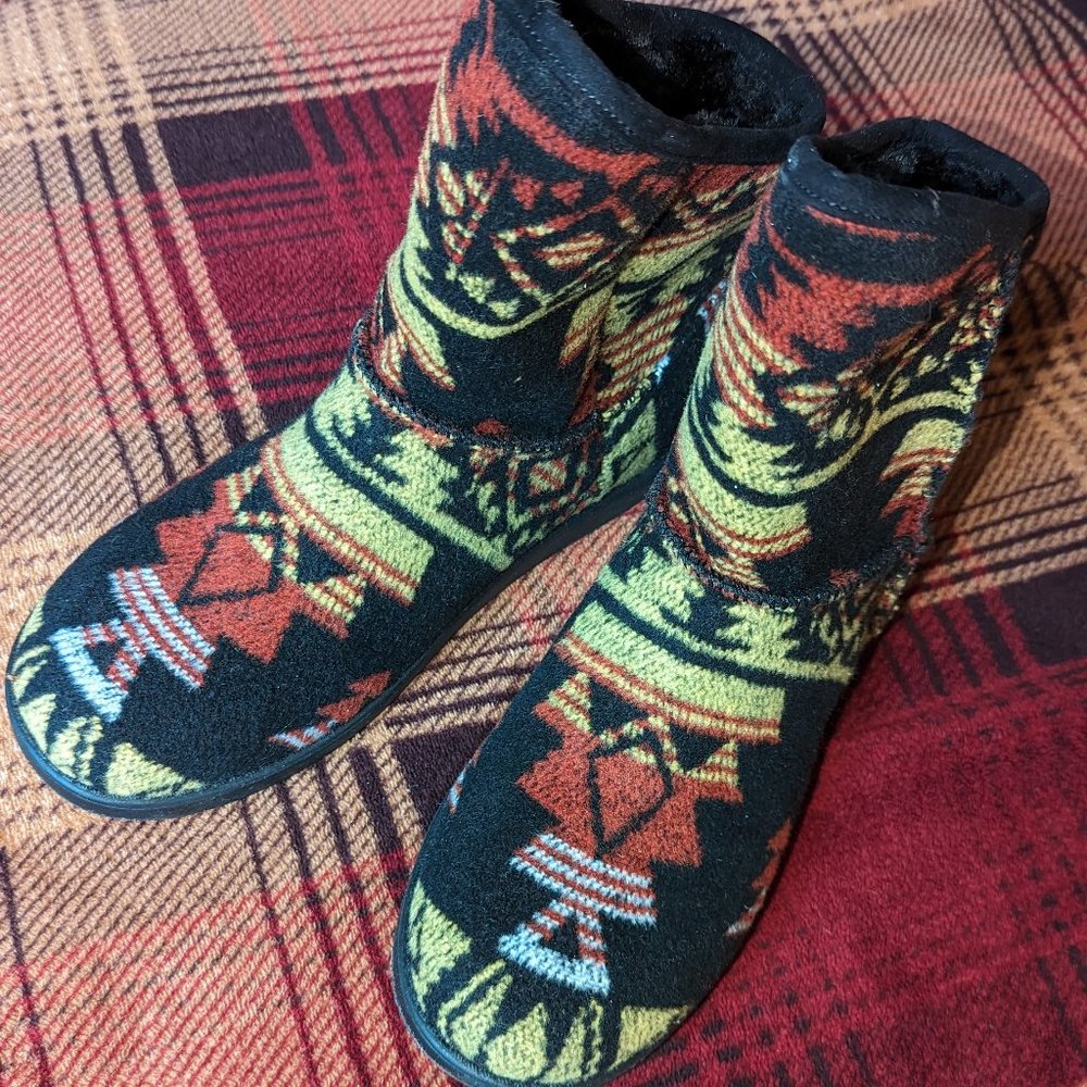 Indigo Rd Aztec inspired Booties-NWOT - Picture 1 of 5